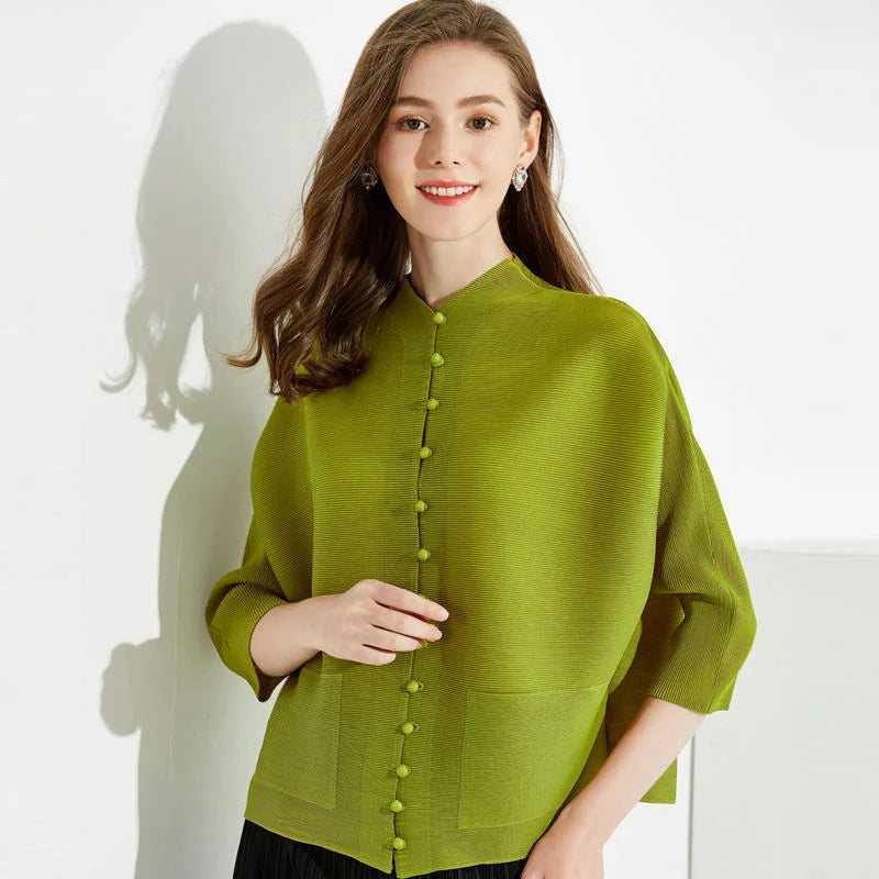 Pleated Bat-Sleeve Cropped Jacket