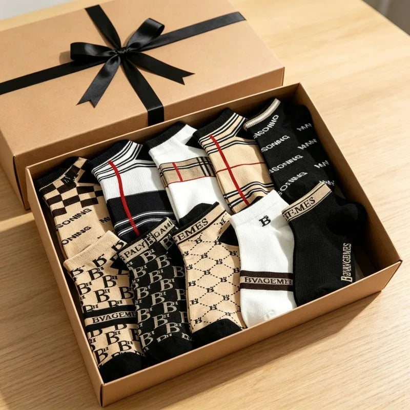 Unisex Letter-Print Sports Socks, 7 Pairs